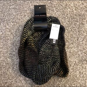 Brand new Steve Madden infinity scarf